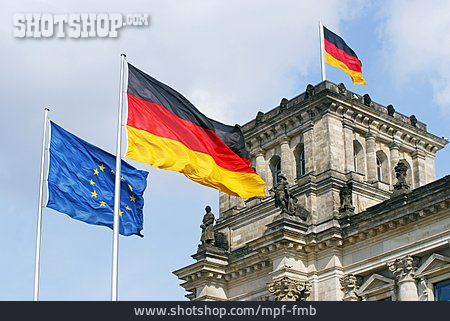 
                Flagge, Reichstag, Bundestag                   