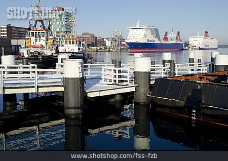 
                Schifffahrt, Hafen, Steg, Kiel                   
