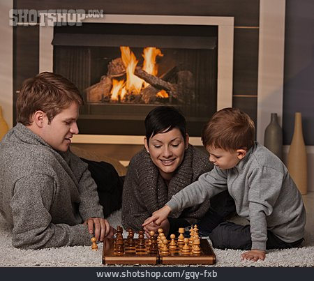 
                Häusliches Leben, Familie, Schach                   