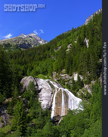 
                Wasserfall, Mölltal, Nationalpark Hohe Tauern                   