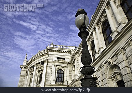
                Burgtheater                   