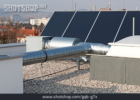 
                Solaranlage, Solarmodul, Solartechnik                   