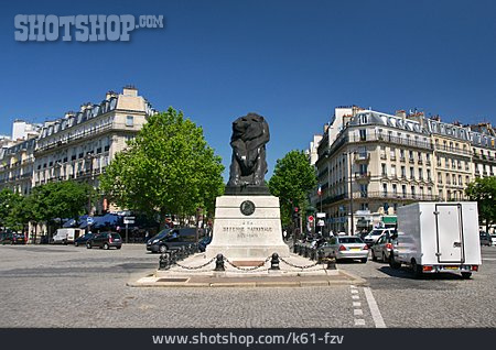 
                Denkmal, Paris, La Defense Nationale                   