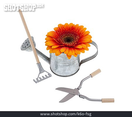 
                Gartenarbeit, Gartengerät, Blumenpflege                   