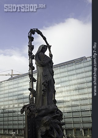 
                Urban, Statue, Marienstatue                   