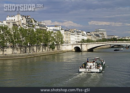 
                Seine, Paris, Touristenboot                   