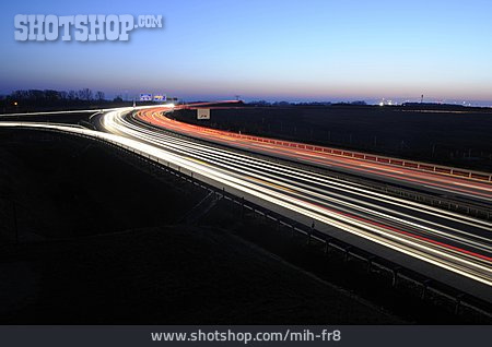 
                Autobahn, Leuchtspur                   