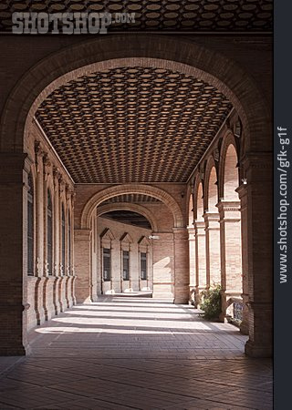 
                Säulengang, Arkaden, Sevilla, Plaza De Espana                   