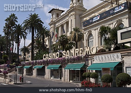 
                Städtisches Leben, Kasino, Sanremo                   