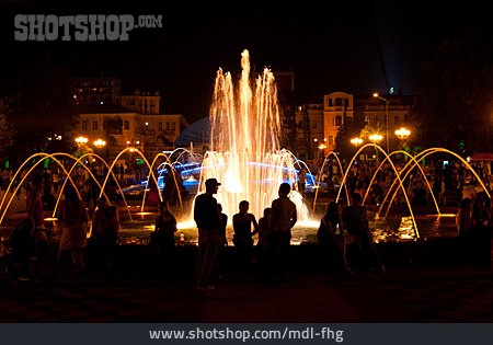 
                Städtisches Leben, Springbrunnen, Batumi                   