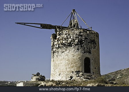 
                Verfallen, Windmühle, Santorin                   