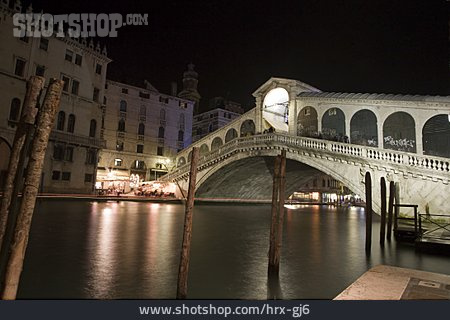 
                Venedig, Rialtobrücke, Rialto                   