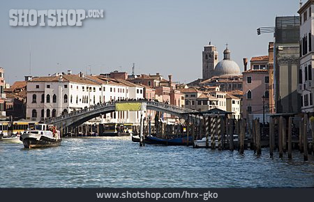 
                Venedig, Canal Grande, Ponte Degli Scalzi                   