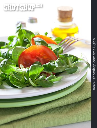 
                Gesunde Ernährung, Salat, Salatteller                   