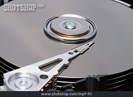 
                Harddisk, Festplatte, Schreiblesekopf                   