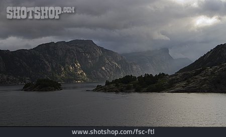 
                Fjord, Lysefjord                   