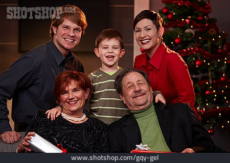 
                Weihnachten, Familie, Familienporträt                   