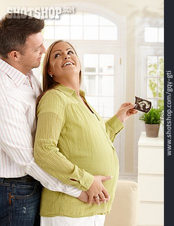 
                Ultraschallbild, Schwangerschaft, Ehepaar                   