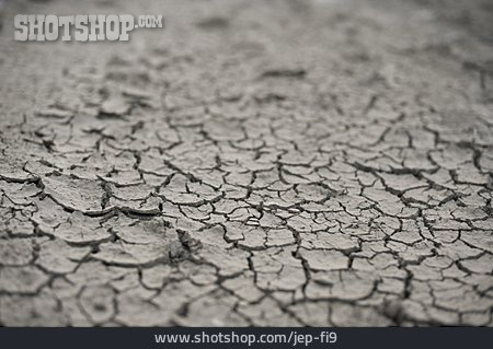 
                Erde, Trockenheit, Wassermangel                   