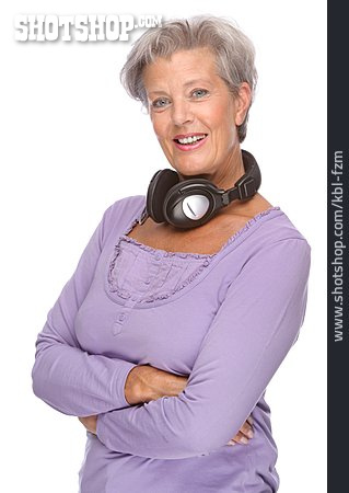 
                Seniorin, Audio, Kopfhörer                   