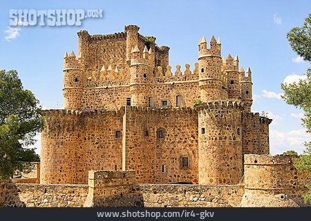 
                Spanien, Guadamur, Burg Guadamur                   