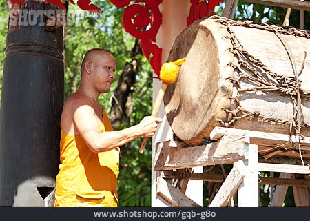 
                Tradition, Buddhismus, Trommeln, Mönch                   