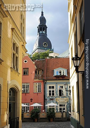 
                Kirchturm, Riga, Dom Zu Riga                   