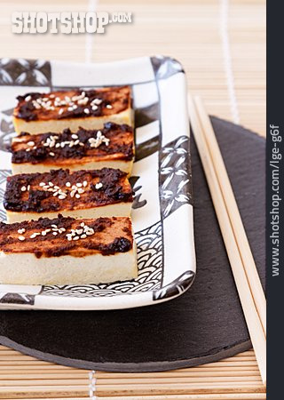 
                Mariniert, Tofu, Japanische Küche, Tofustücke                   
