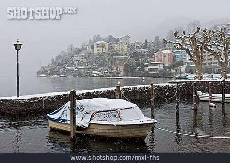 
                Boot, Lago Maggiore, Ascona                   