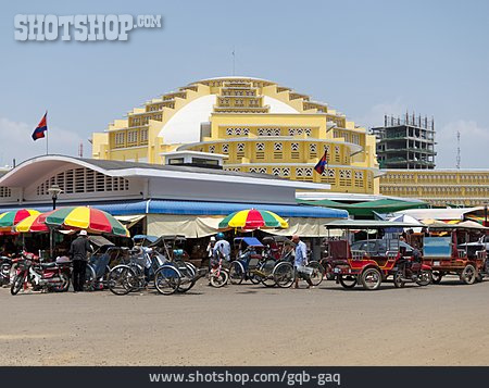 
                Markthalle, Tuk Tuk, Phnom Penh                   