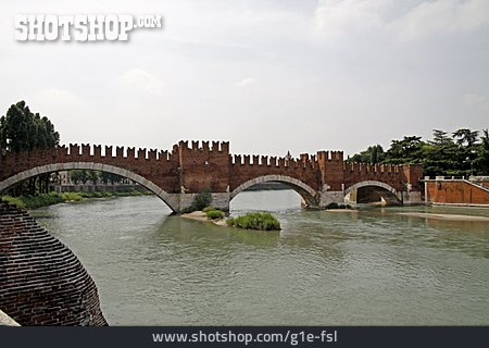 
                Brücke, Etsch, Verona                   