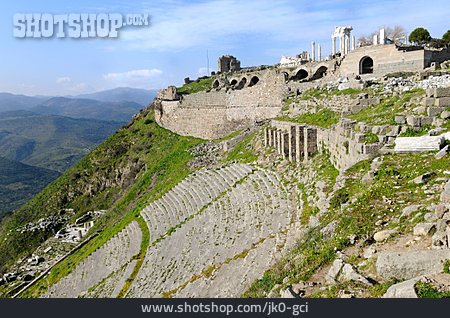 
                Amphitheater, Pergamon                   