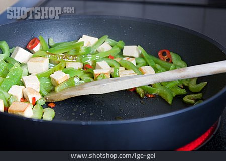 
                Gemüsepfanne, Tofu                   