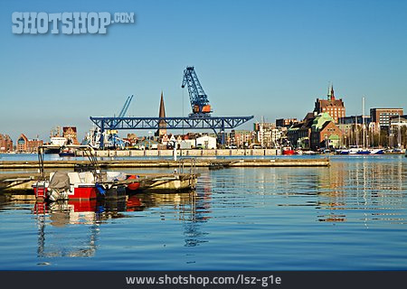 
                Hafenkran, Rostock, Stadthafen                   