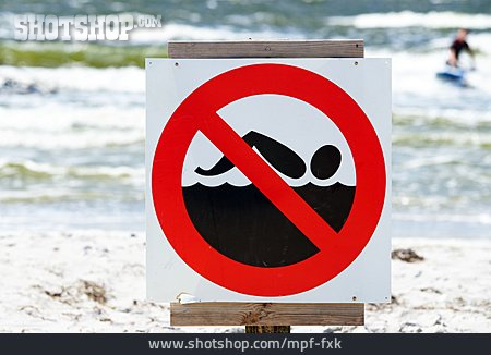
                Verbotsschild, Schwimmverbot                   