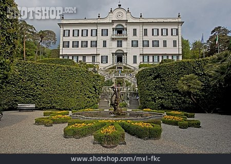 
                Springbrunnen, Villa Carlotta                   