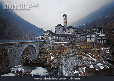 
                Dorf, Lavertezzo, Ponte Dei Salti                   