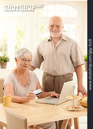 
                Homeshopping, Ehepaar, Onlinebanking, Seniorenpaar                   