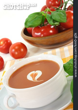 
                Suppe, Gemüsesuppe, Tomatencremesuppe                   