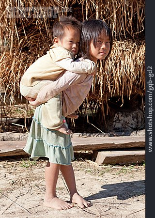 
                Kind, Huckepack, Laos, Ethnologie                   
