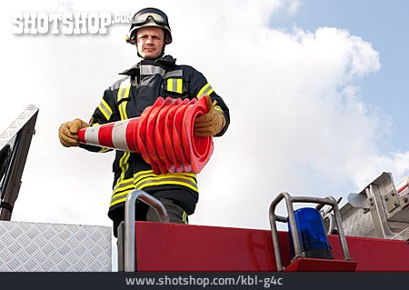 
                Feuerwehr, Feuerwehrmann                   
