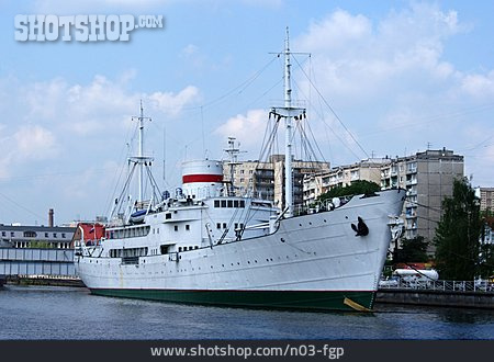 
                Schiff, Hafen, Kaliningrad                   