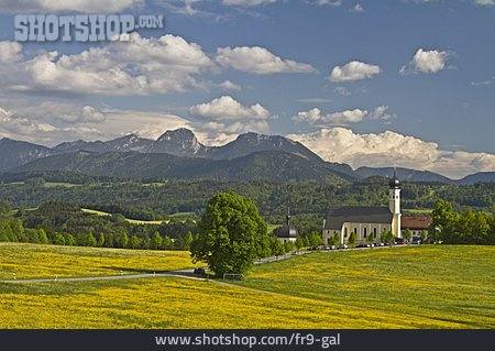 
                Landschaft, Wallfahrtskirche, Irschenberg                   