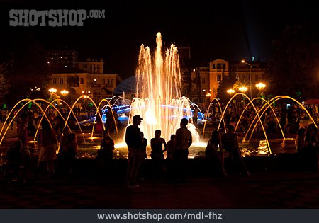 
                Brunnen, Batumi                   