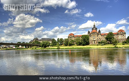 
                Dresden, Sächsische Staatskanzlei                   