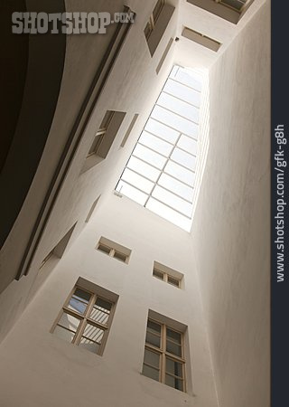 
                Fenster, Lichteinfall, Oberlicht                   