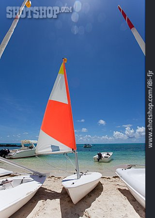 
                Segelboot, Mauritius                   