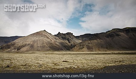 
                Vulkanlandschaft                   