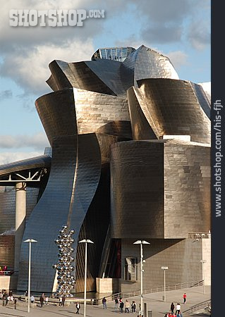 
                Gehry, Museum Guggenheim                   