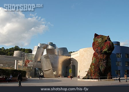 
                Museum Guggenheim                   